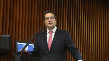Deputados rejeitam requerimento para que procurador-geral explique investigação contra a Assembleia Homero Marchese queria convidar Giacoia a prestar explicações à Assembleia
