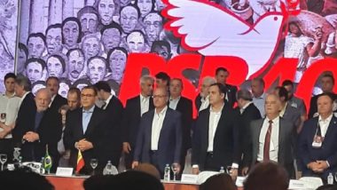 Ao lado de Lula, Alckmin ouve hino socialista durante congresso do PSB Abertura do Congresso do Partido Socialista Brasileiro (PSB), em Brasília