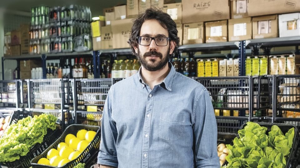 Foodtech de orgânicos e saudáveis, Raízs recebe aporte de R$ 20 milhões Tomás Abrahão, CEO e fundador da Raízs