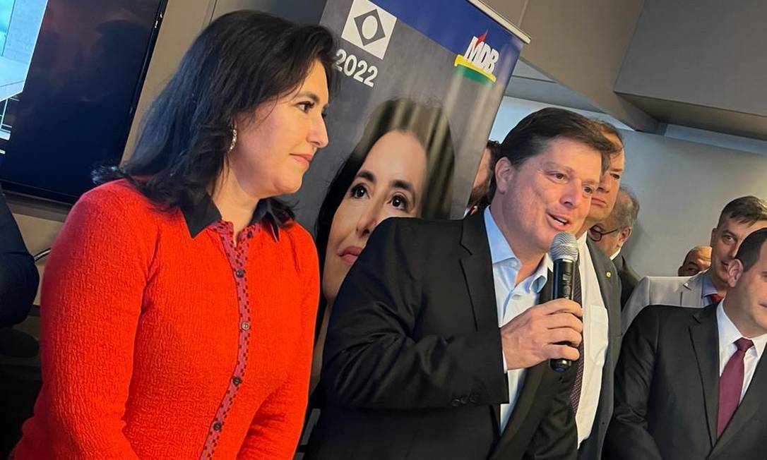 Presidente do MDB, Baleia Rossi, tenta viabilizar candidatura de Simone Tebet, mas diretórios começam a se rebelar