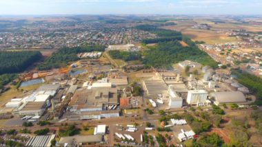 Unidade de Toledo da BRF obtém habilitação para exportar aves cozidas ao Canadá Unidade industrial da BRF em Toledo, no Oeste do Paraná.