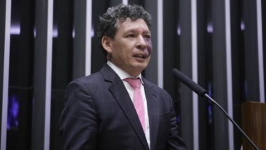 Deputado do PT cogita desistir da disputa pelo Senado por acordo com PSD em MG O deputado federal Reginaldo Lopes (PT-MG) aceitou o convite para coordenar a campanha de Lula no estado.