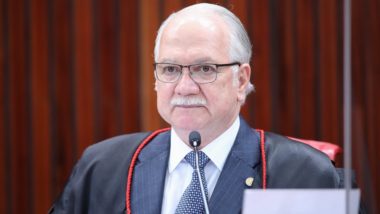 Fachin diz que urnas eletrônicas são patrimônio nacional e um dos sistemas mais seguros Ministro declarou que antes do sistema eletrônico, votações não eram imunes a fraudes. “Isso não existe mais entre nós”, afirmou Fachin.