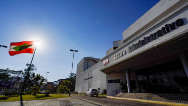 Governo de Santa Catarina autoriza concursos com 2.297 vagas A expectativa é que os editais sejam publicados em 2022 e 2023