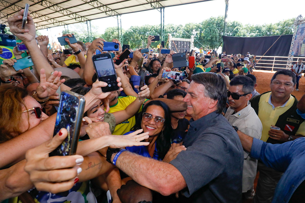 Presidente Jair Bolsonaro durante entrega de títulos de propriedade rural em Paragominas (PA): Região Norte é o que mais aprova o presidente