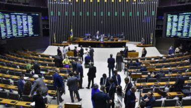 Projeto aprovado na Câmara muda regra que permitiu manobra de estados em ICMS sobre diesel ICMS de energia e combustíveis