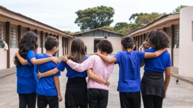 Em 2021, o Paraná teve a menor taxa de evasão escolar no Ensino Médio, ao lado de Goiás e Distrito Federal, e ficou entre os quatro melhores resultados do Brasil em relação ao Ensino Fundamental.