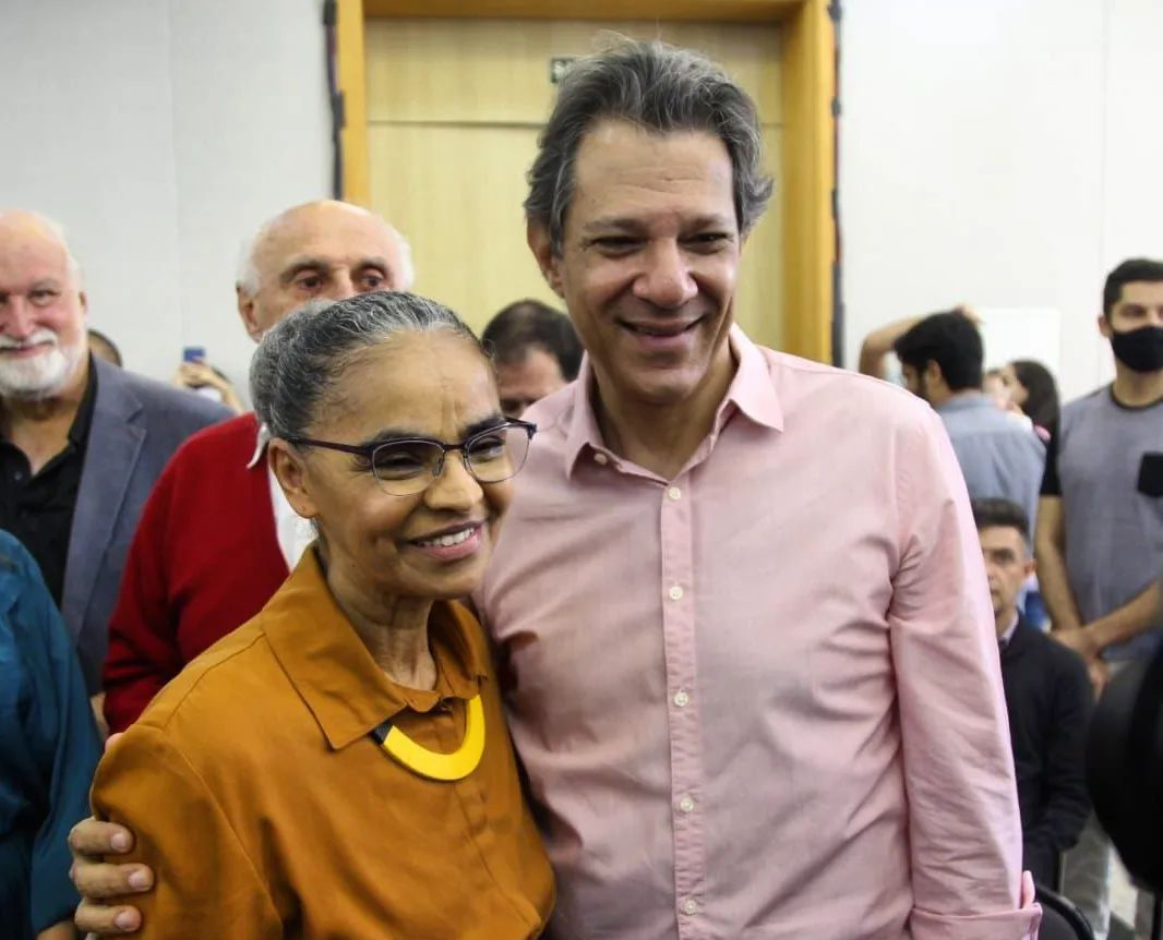 Marina Silva evita declarar apoio a Lula em lançamento de pré-candidatura a deputada federal