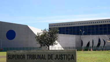 STJ