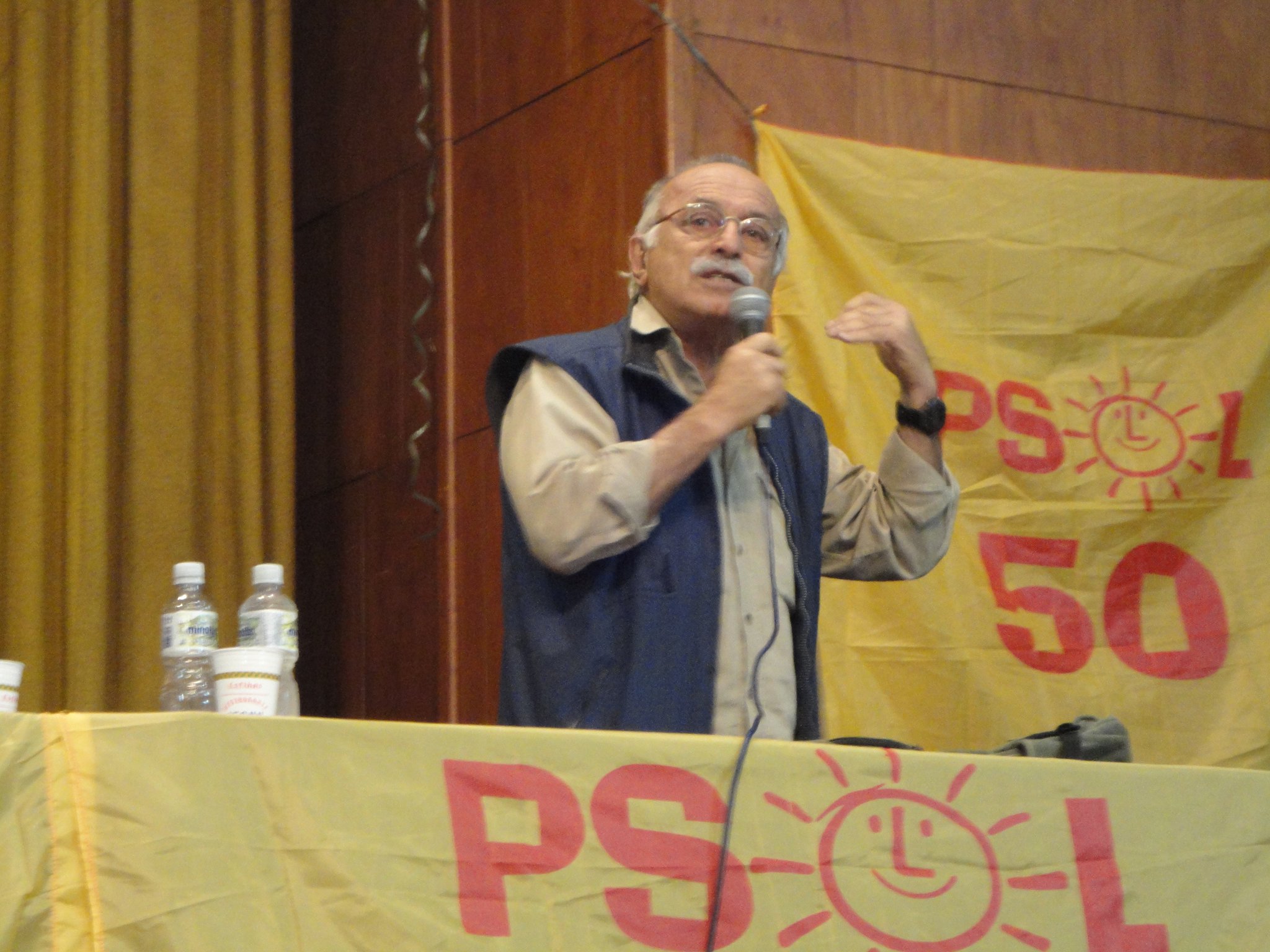 Saiba quem é Milton Temer, primeira escolha do Psol ao governo do RJ antes do partido coligar com o PSB.