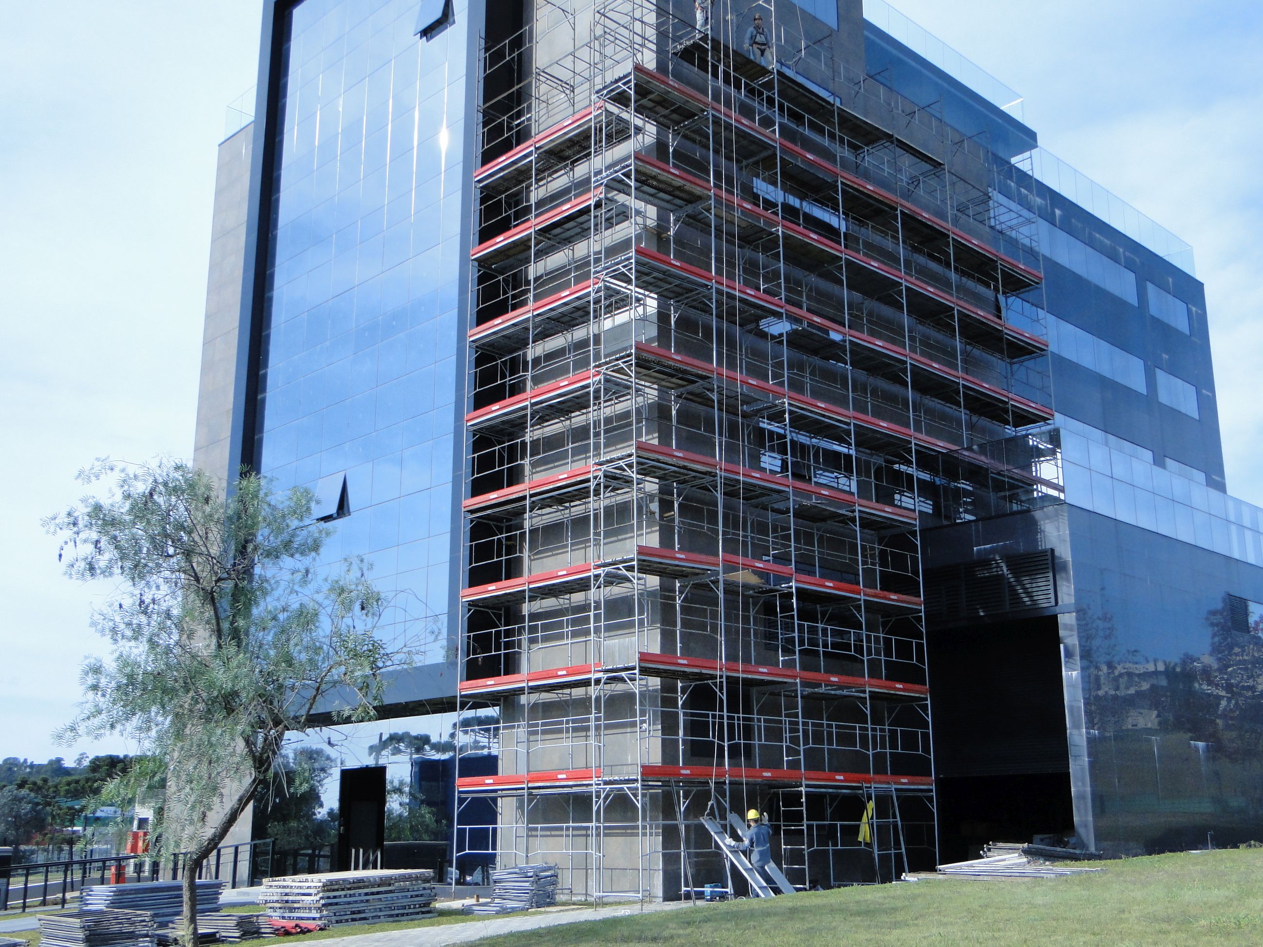 Versátil Andaimes e Escoramentos