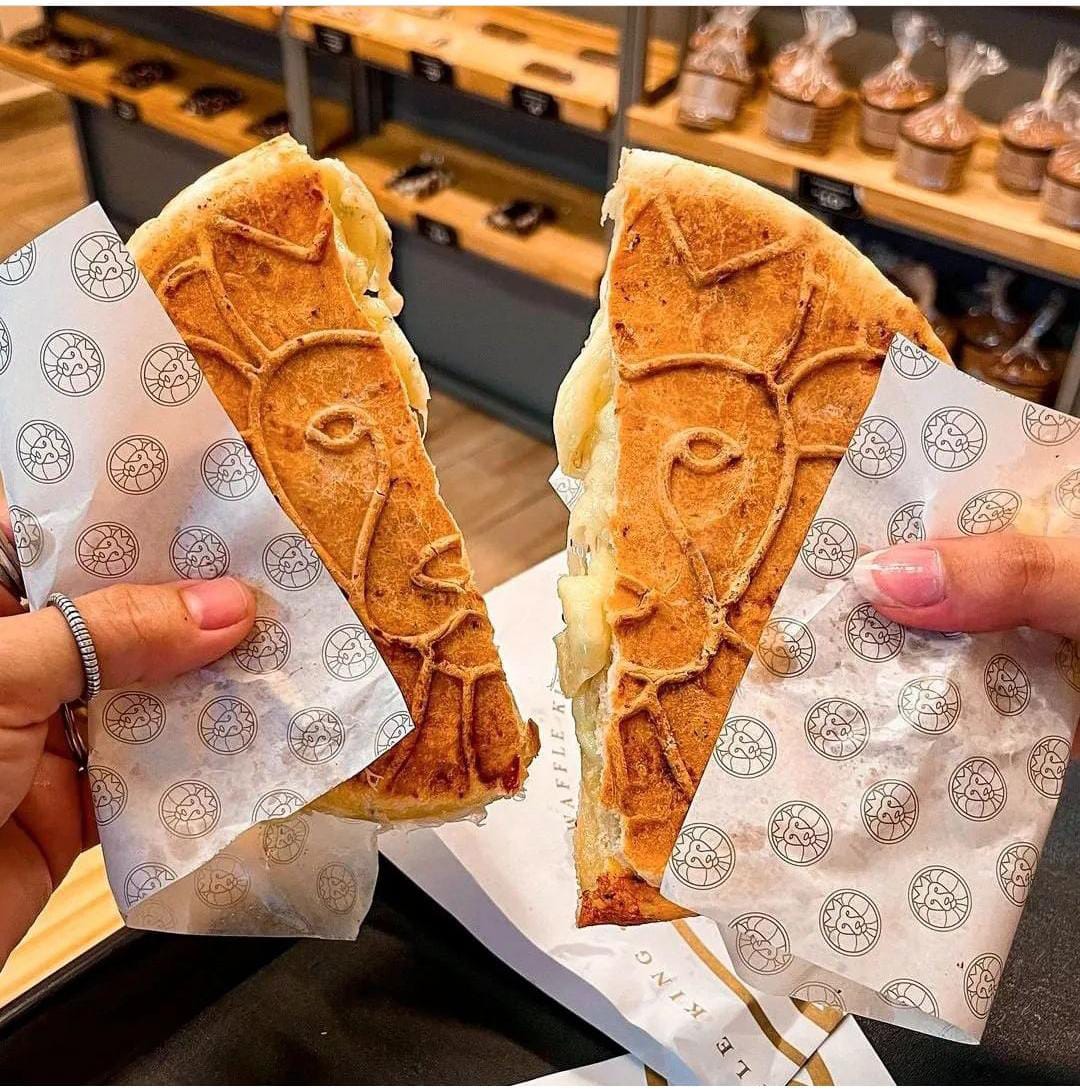 Rede especializada em waffles abre segunda loja em Curitiba.