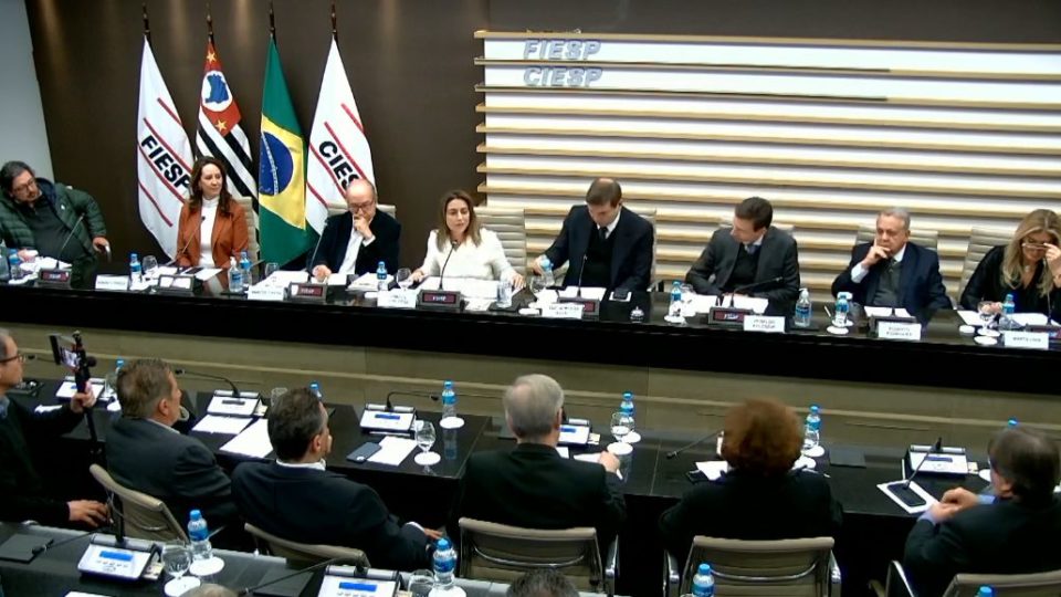 Soraya Thronicke sabatina Fiesp