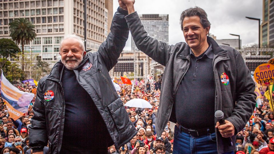 Lula e Haddad em comício