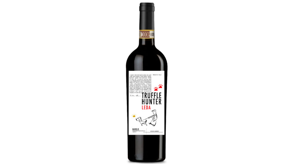 O rótulo dos vinhos Truffle Hunter Leda homenageiam a cachorrinha da família, que foi uma exímia caçadora de trufas.