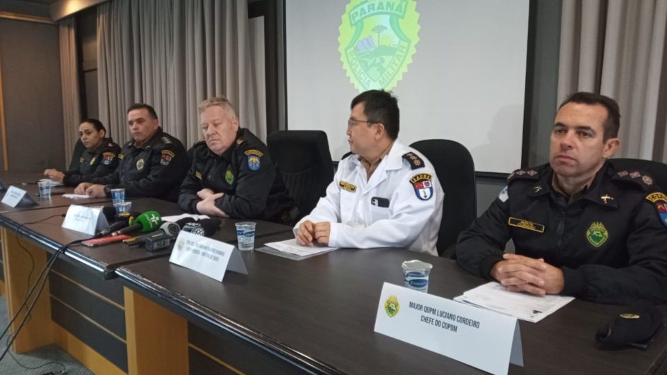 PM diz que atendimento de ocorrência no Rebouças seguiu todos os protocolos Questionado sobre neutralização de atirador, corregedor-geral da PM disse que “tiro na perna é coisa de filme”.