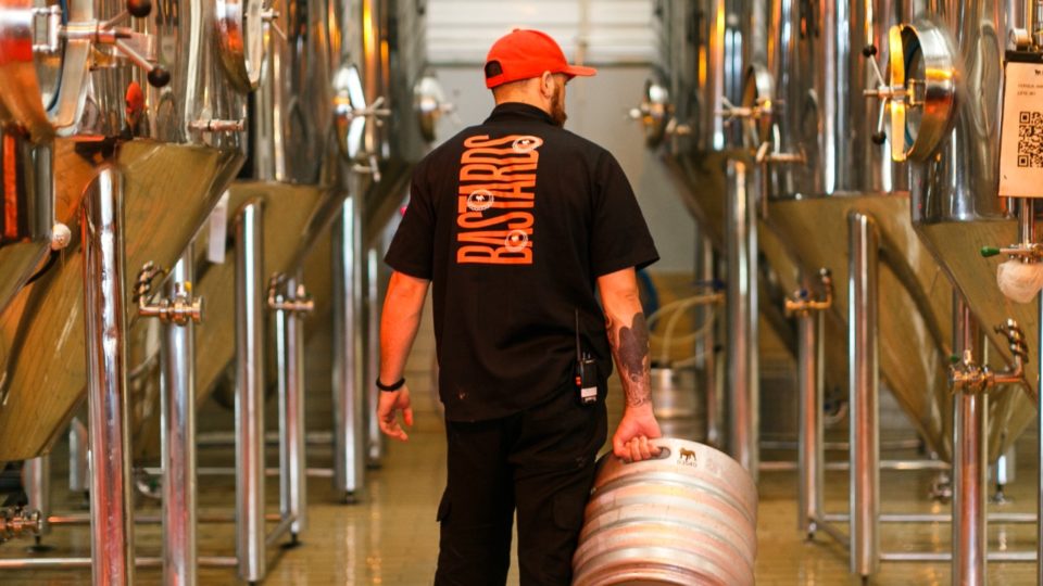 Bastards Brewery seleciona cervejeiros caseiros