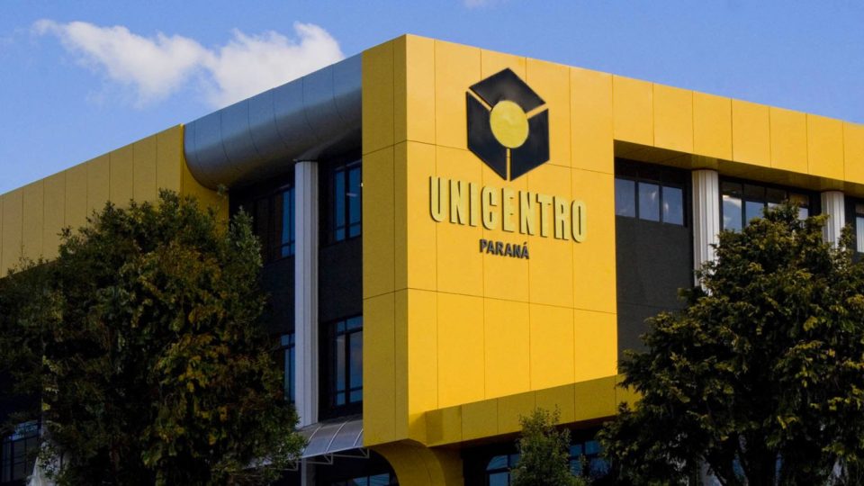 Unicentro lança teste seletivo para professor colaborador