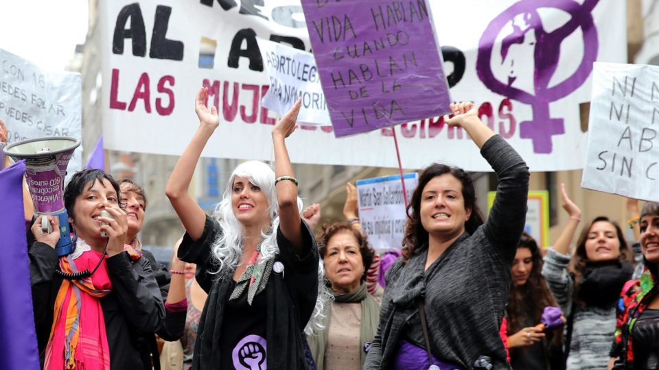 Feministas protestam em Madri, setembro de 2014
