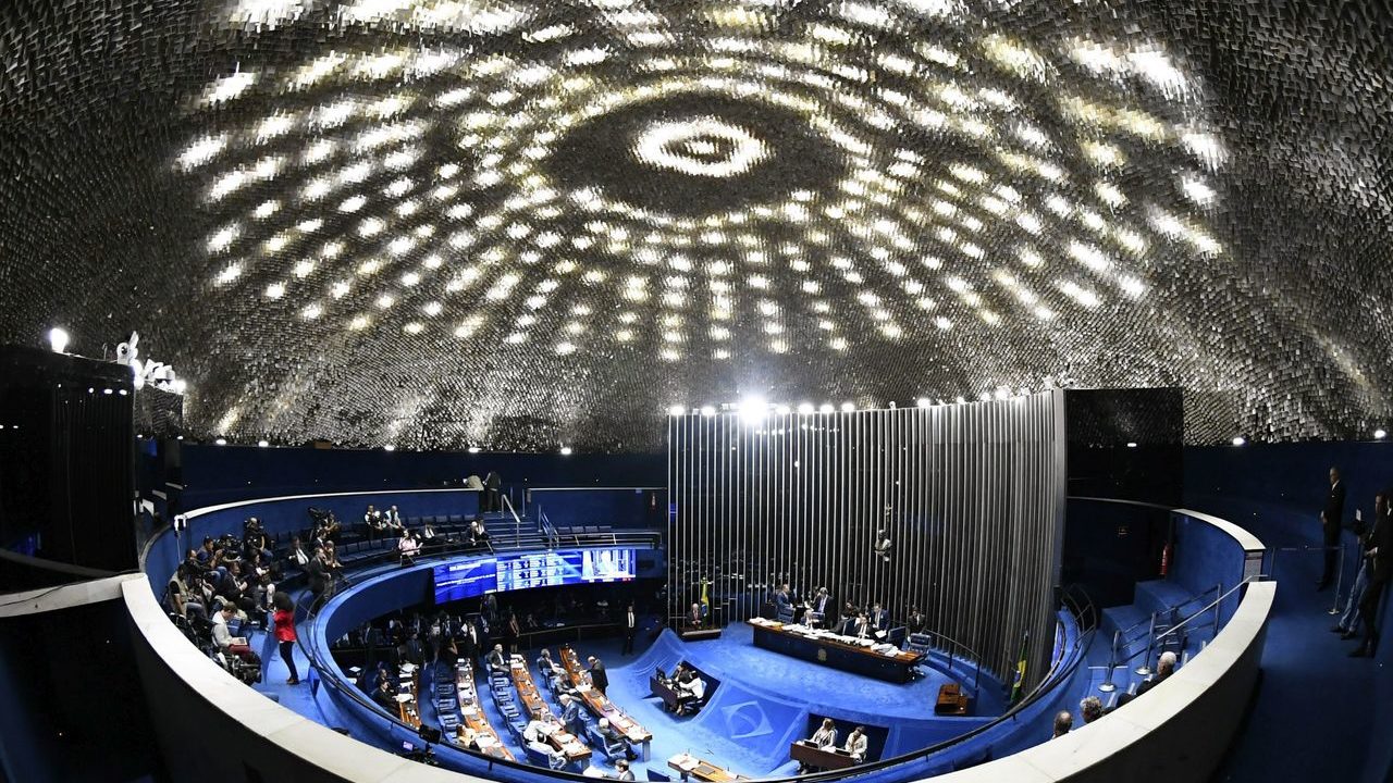 Senado impõe sigilo de 100 anos sobre registros do lobista “Careca do INSS”