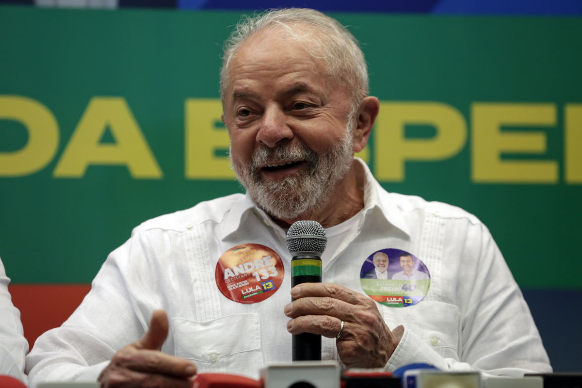 Campanha de Lula desistiu de apresentar plano mais detalhado de governo, mas mantém uma lista de diretrizes entregue ao TSE.