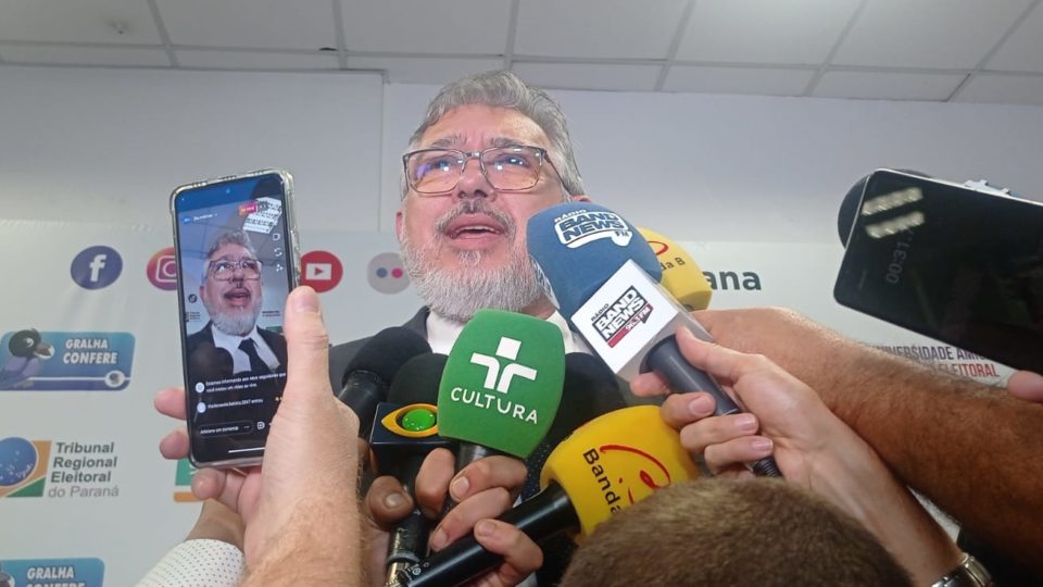 apuração de votos paraná