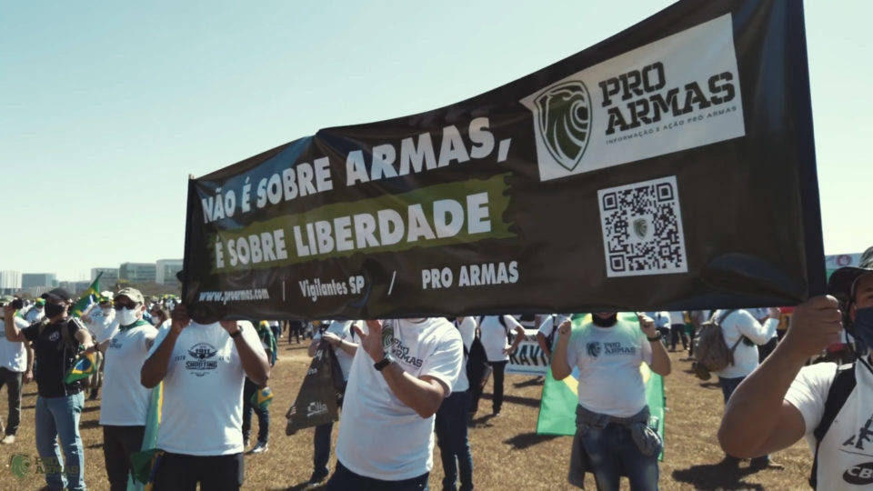 Com número expressivo de armamentistas eleitos, grupo projeta criação de Bancada pró-armas