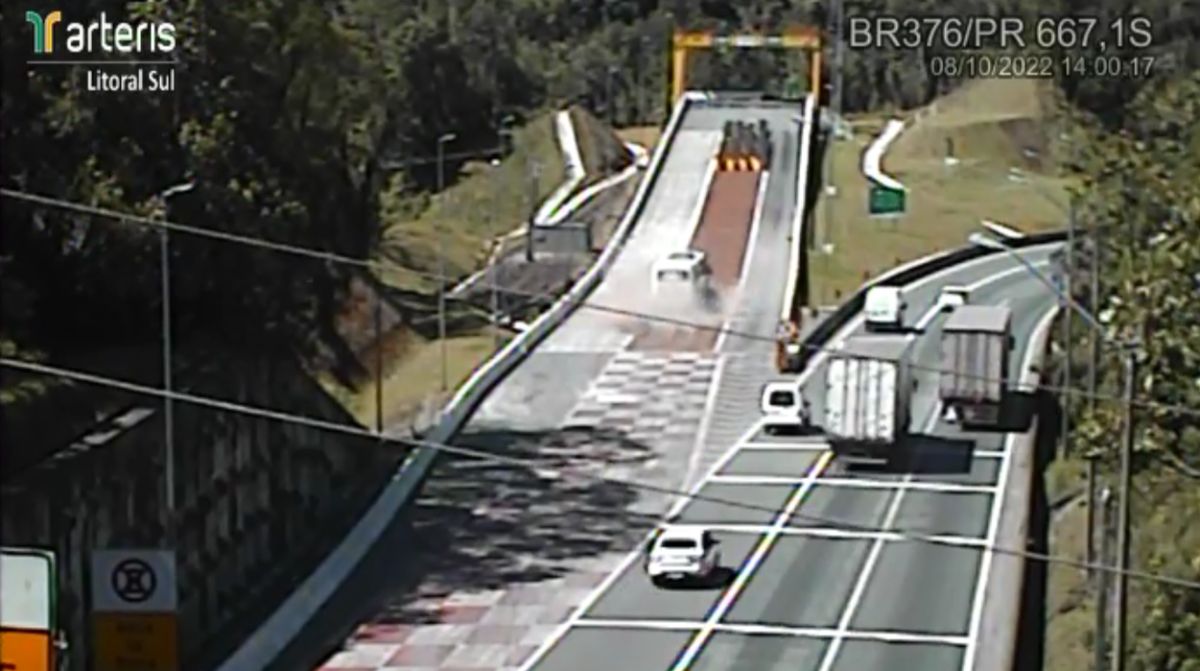 ônibus sem freio Paraná