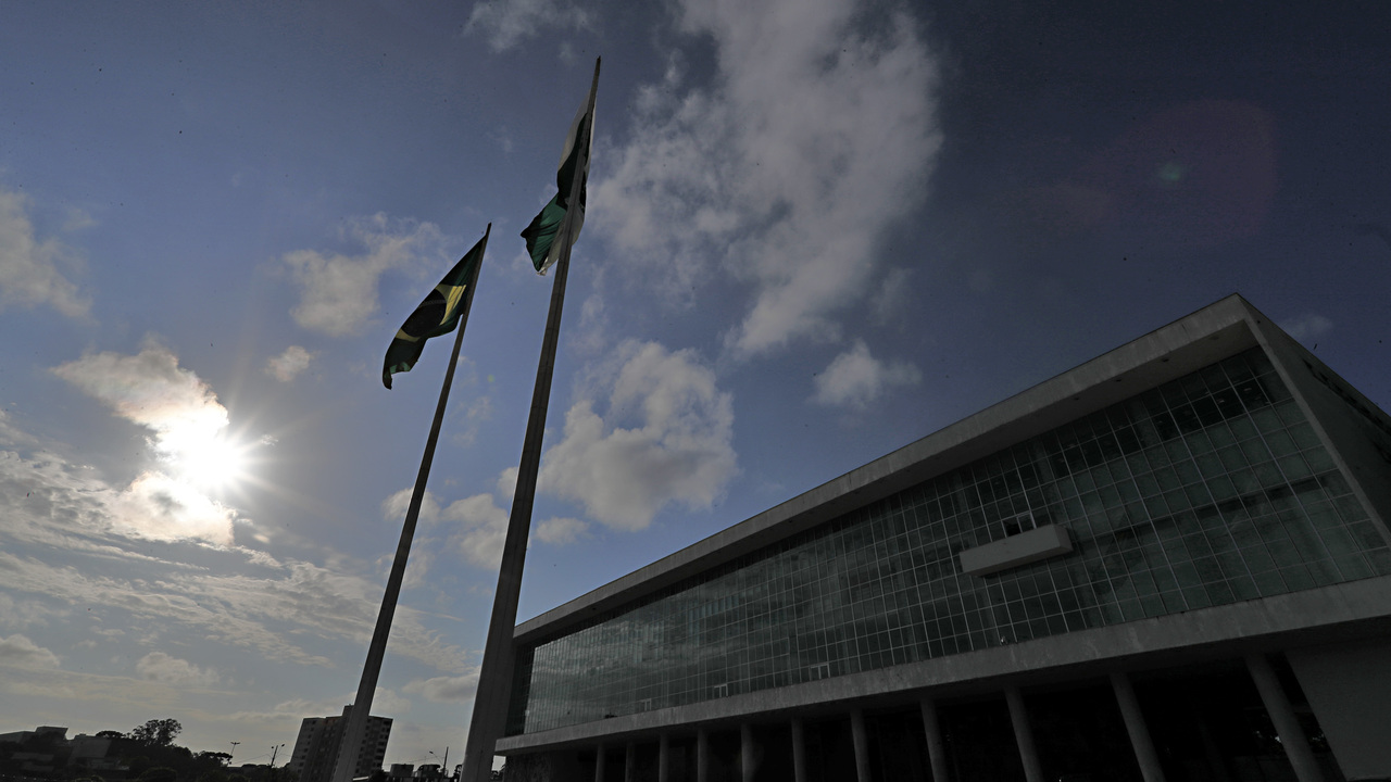 Contas Paraná Assembleia