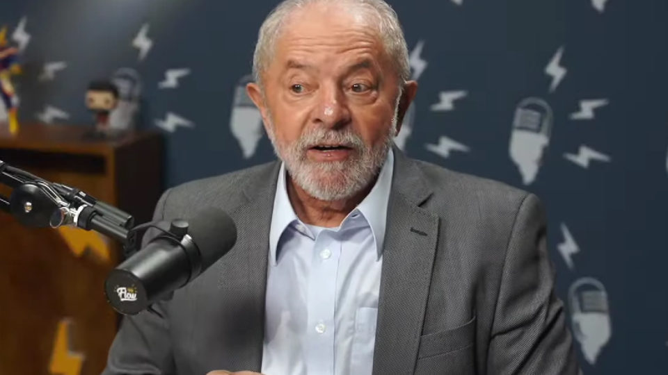 No Flow Podcast, Lula foca em críticas a Bolsonaro e evita aprofundar em propostas de governo
