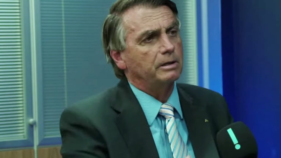 “Cumpri mais a Constituição do que muitos dos ministros do STF”, diz Bolsonaro