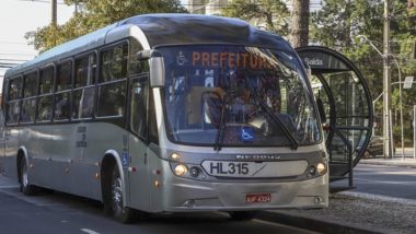 A gratuidade está prevista no decreto 1553/2022 e vale para as 254 linhas de ônibus que operam em Curitiba durante todo o dia