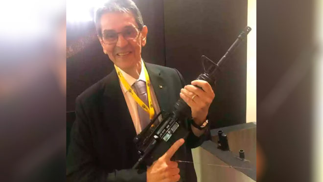 Armas de Roberto Jefferson: armamento estava irregular e licença de CAC suspensa