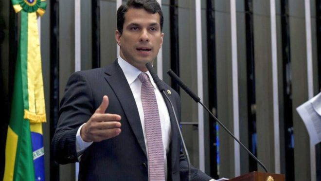 O senador Irajá Silvestre Filho (PSD-TO)