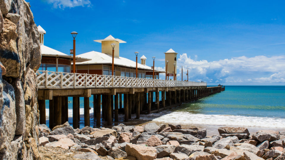 Fortaleza tem praias lindas e muita cultura regional.