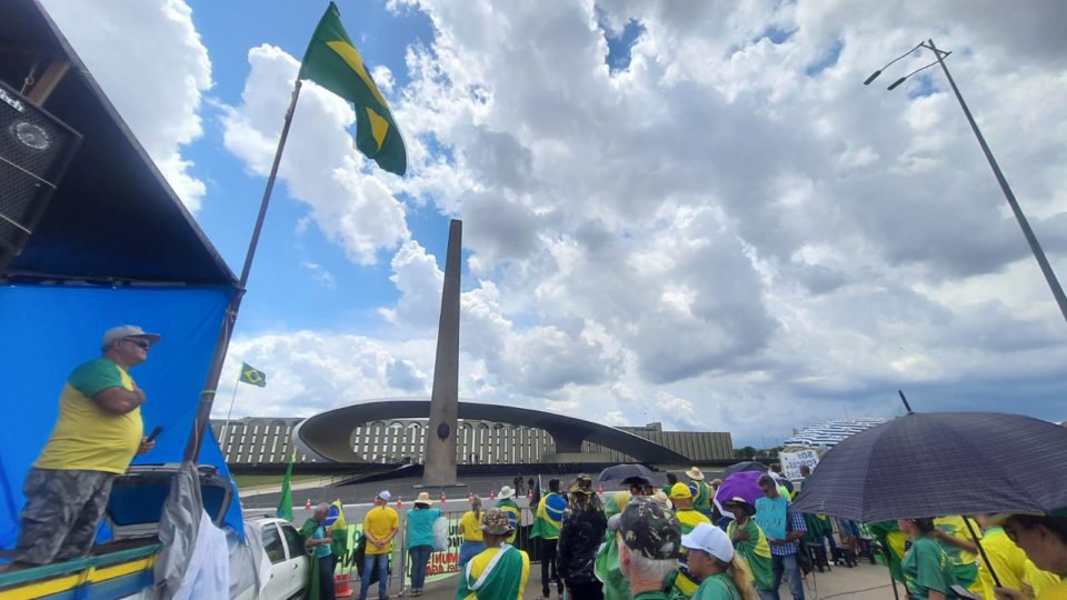 manifestantes em Brasília