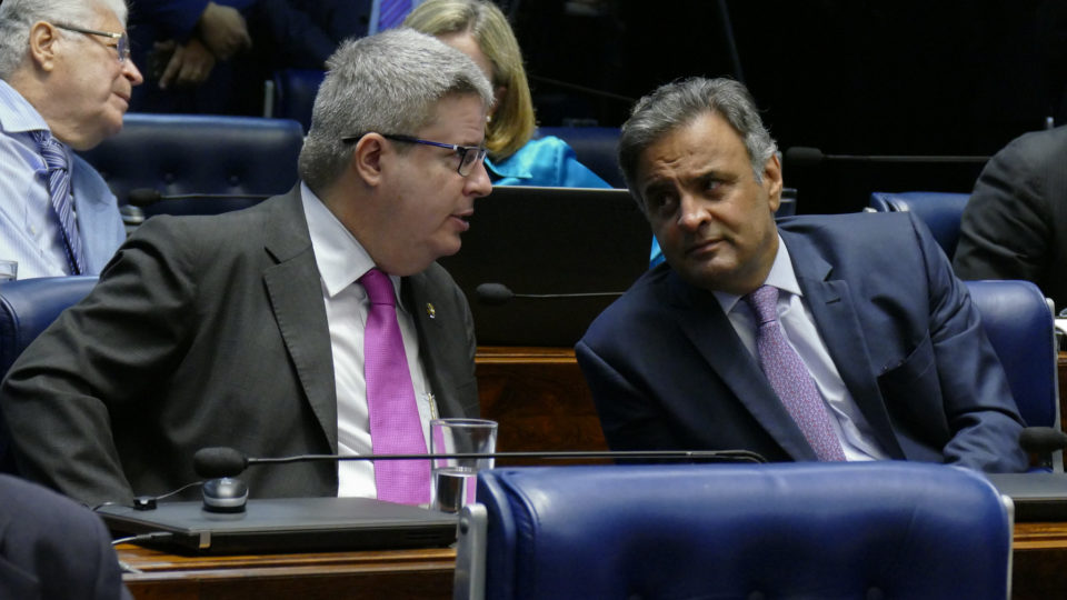 Antonio Anastasia e Aécio Neves em 2017, quando ambos eram senadores