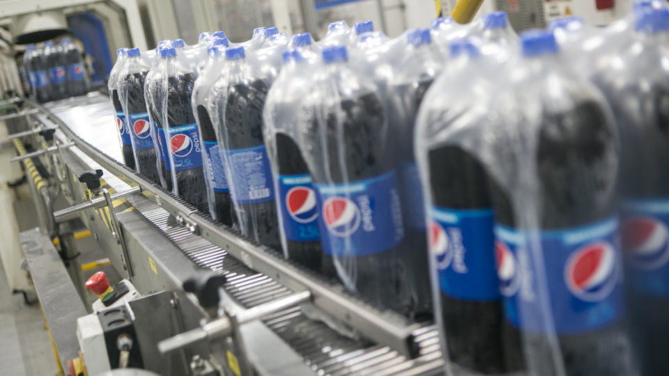Refrigerante é um dos produtos que terá ICMS maior a partir de abril.
