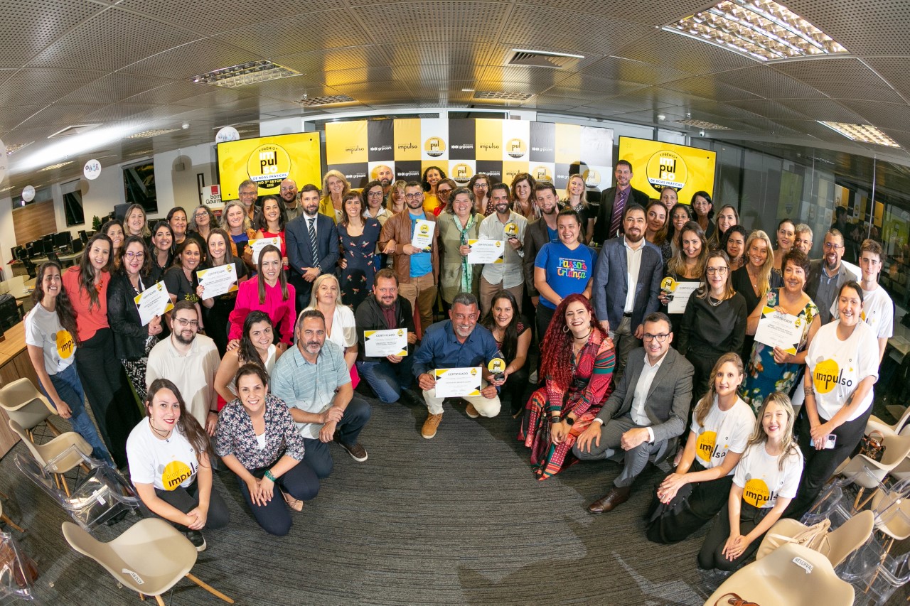 Organizado pelo Instituto GRPCOM, Prêmio Impulso contou com a participação de ONGs de 22 cidades paranaenses.