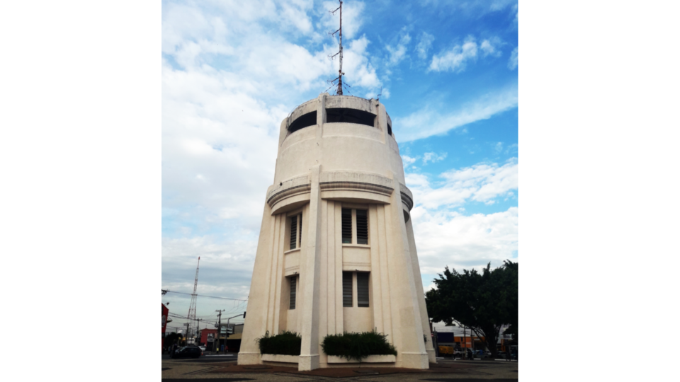 A Torre do Castelo proporciona uma vista linda de todos os lados de Campinas.