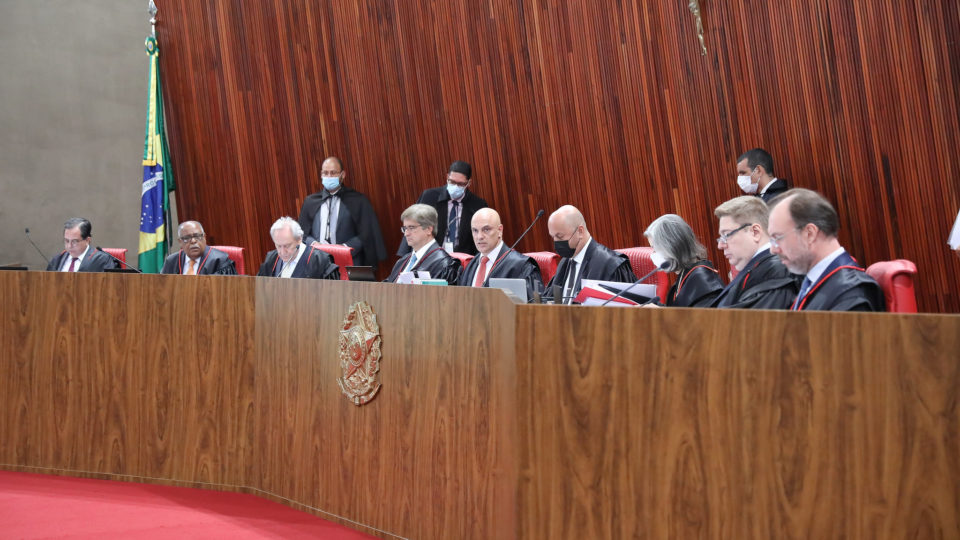 TSE mantém contrato com empresa para identificar e monitorar críticos da Justiça Eleitoral