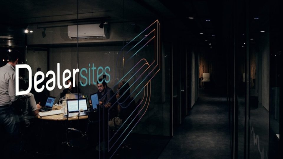 Dealersites atua na digitalização do mercado automotivo.