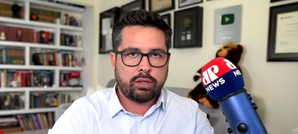 O comentarista da Jovem Pan News, Paulo Figueiredo, neto do último presidente militar, João Figueiredo