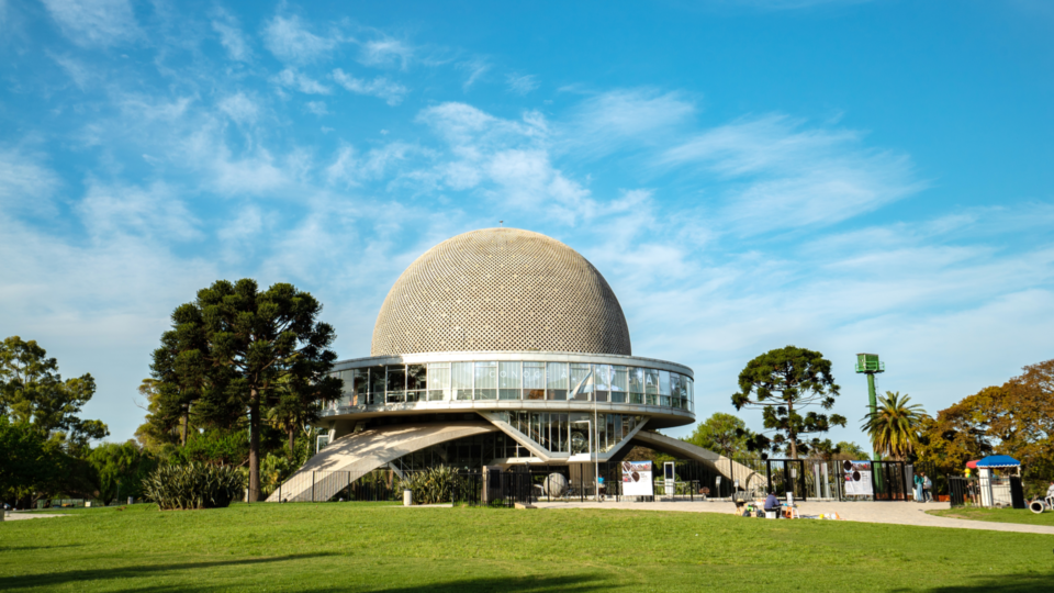 O Planetário Galileo Galilei é o principal centro de divulgação astronômica da Argentina