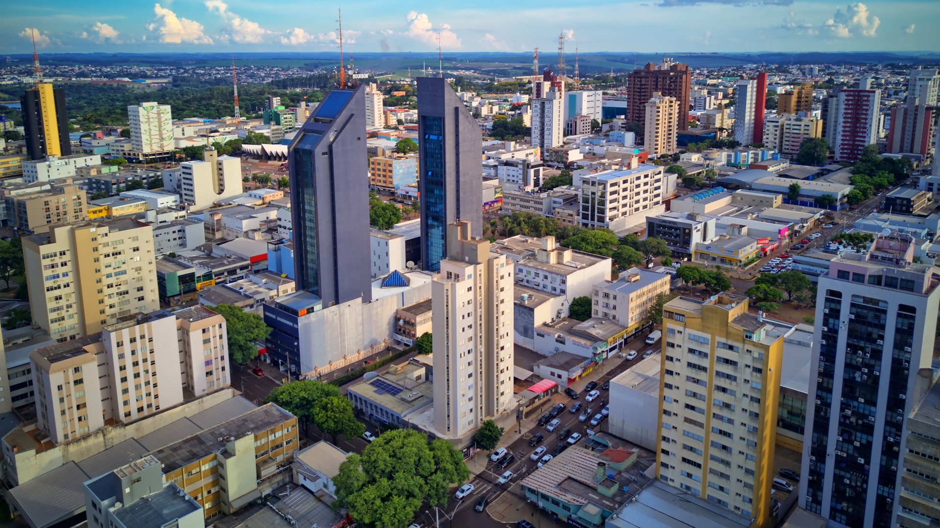 partir da década de 1970, Cascavel passou por um desenvolvimento urbano que tornou a cidade uma referência do oeste do Paraná.