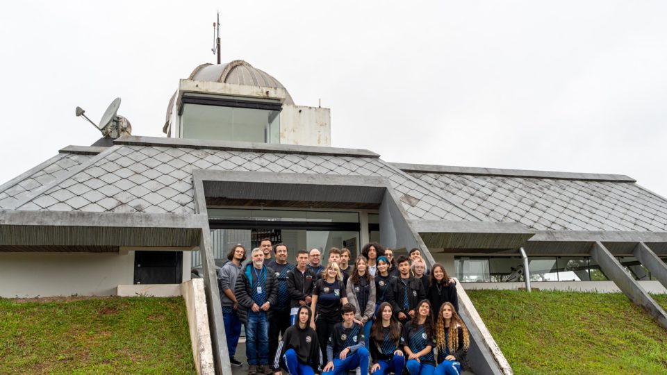 Alunos do Colégio Estadual do Paraná (CEP) vão preparar placas eletrônicas para a missão Artemis, da Nasa, que coletará dados do satélite natural da Terra em 2024