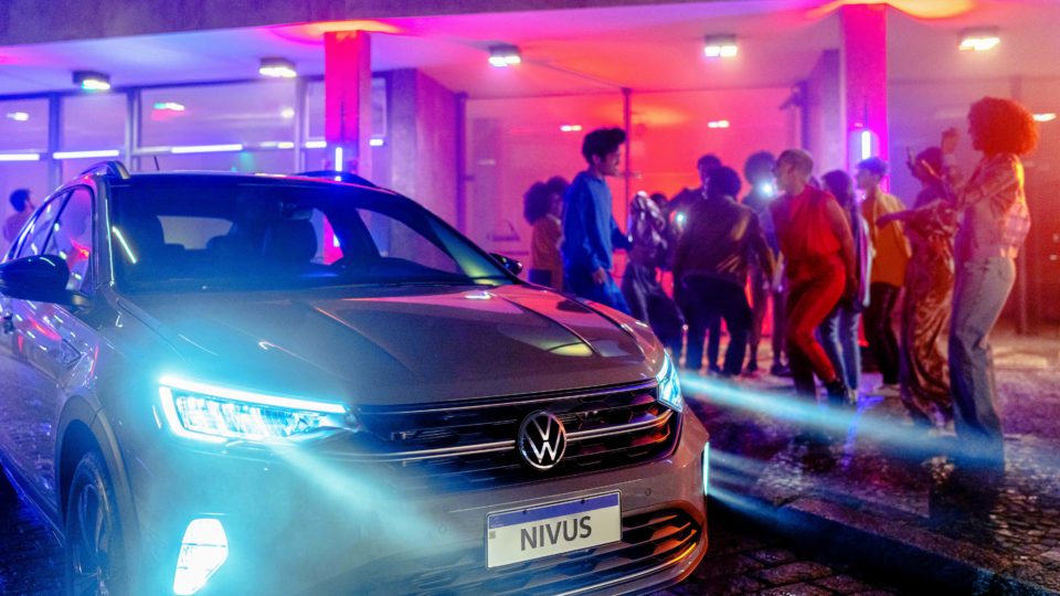 Conectividade, streaming e design inovadores posicionam o Nivus como primeiro smart car da América Latina