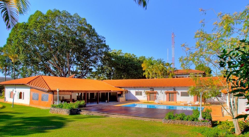 Lula e Janja visitam a Granja do Torto e estudam mudança antes da posse Lula e Janja visitam a Granja do Torto e estudam mudança antes da posse