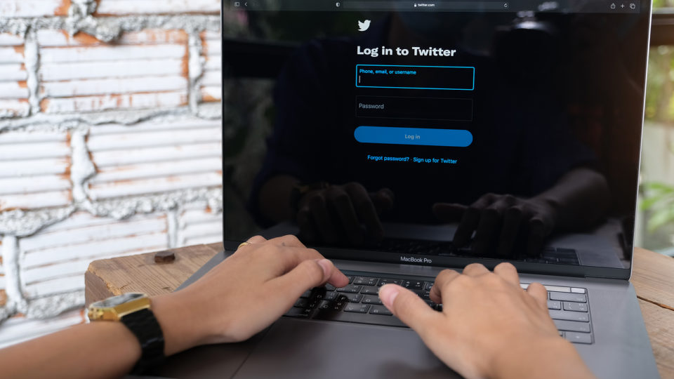 Capítulo mais recente do Twitter Files também mostra que “o governo estava em contato constante não apenas com o Twitter, mas com praticamente todas as grandes empresas de tecnologia"