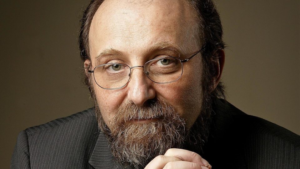 O neurocientista Miguel Nicolelis é um dos professores da pós-graduação digital Saúde 4.0 - Gestão, Tecnologia e Inovação, na PUCPR.
